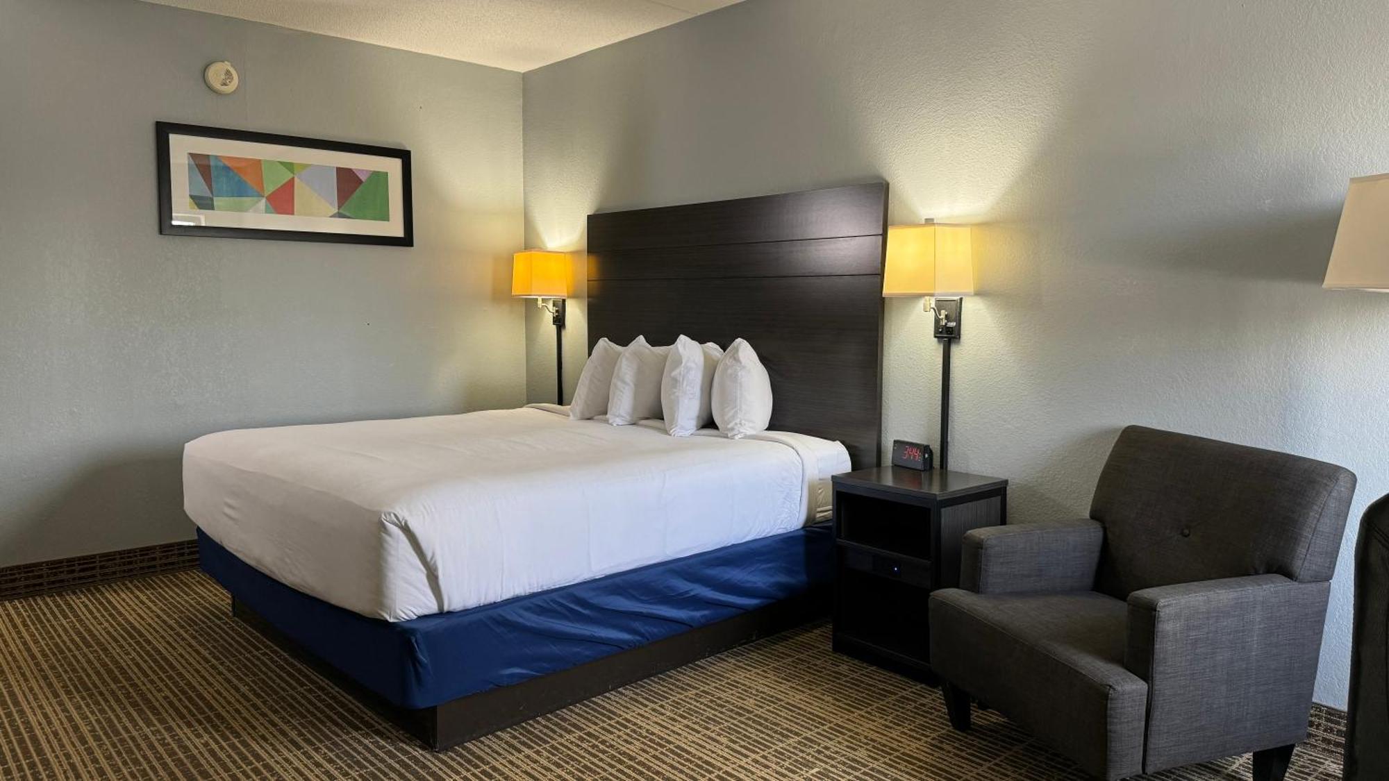Baymont By Wyndham Airport South